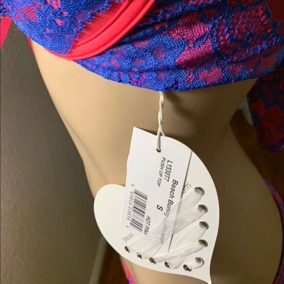 Beach Bunny Bikini Set - Picture 6 of 7